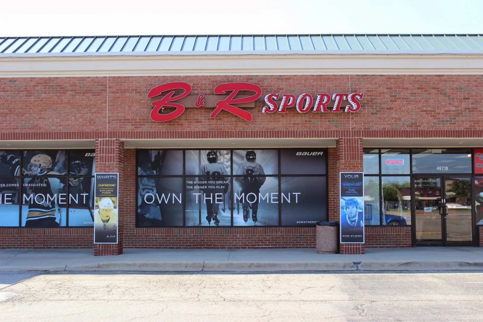 B&R Sports Shelby Township storefront