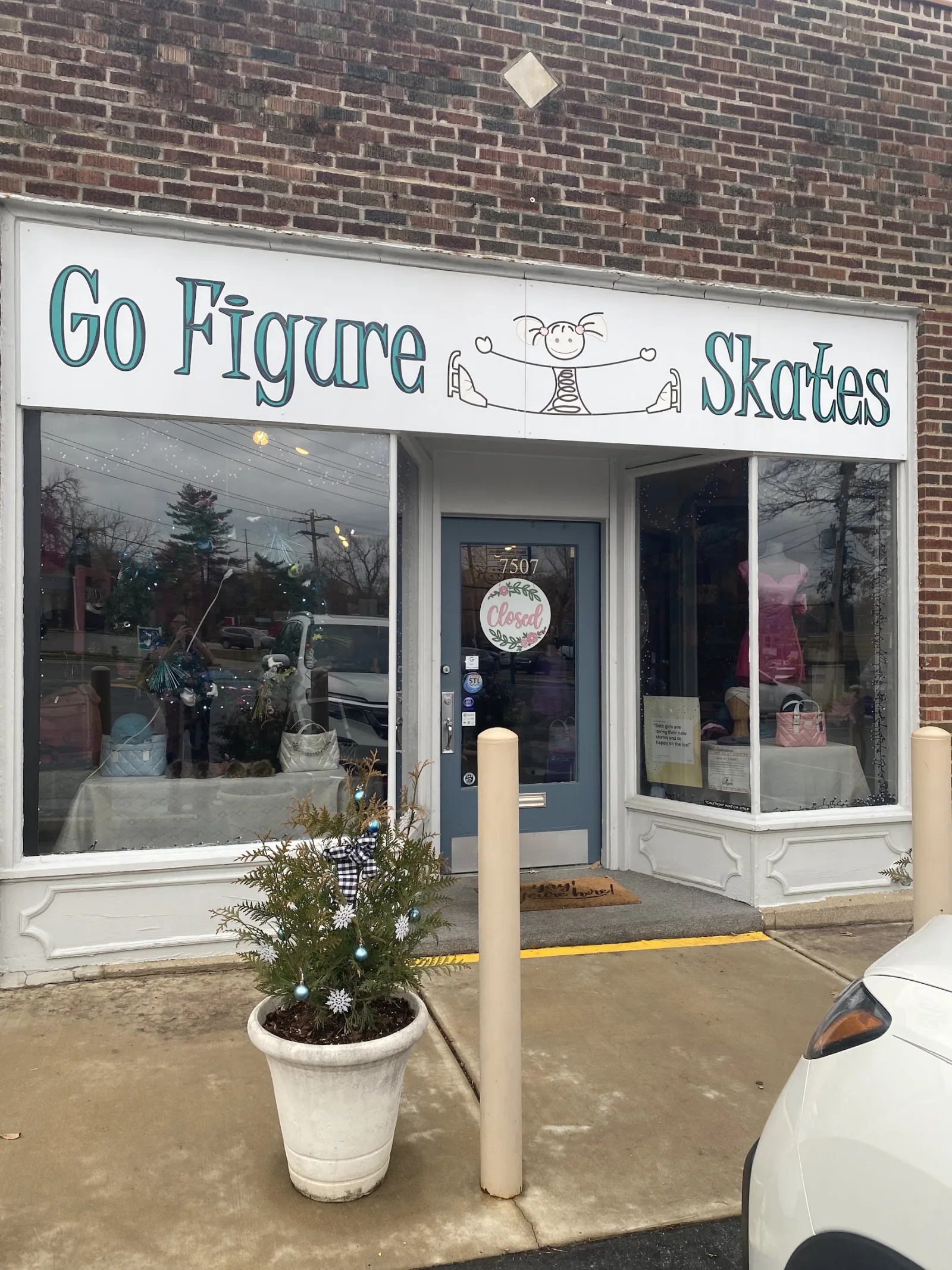Fachada de Go Figure Skates