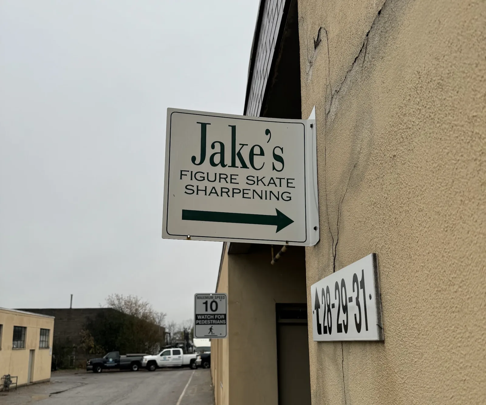 Fachada de Jake’s Figure Skate Sharpening