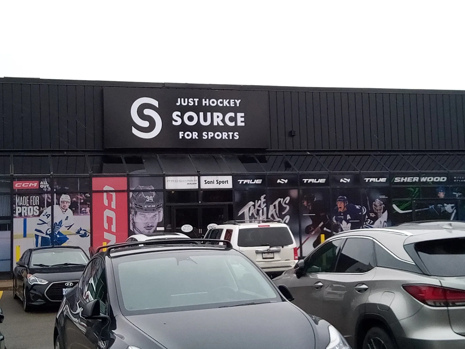 Fachada de Just Hockey Source for Sports
