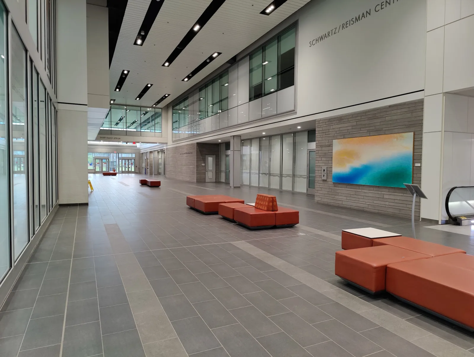 Tydan Performance Blades (Vaughan): dentro de la tienda