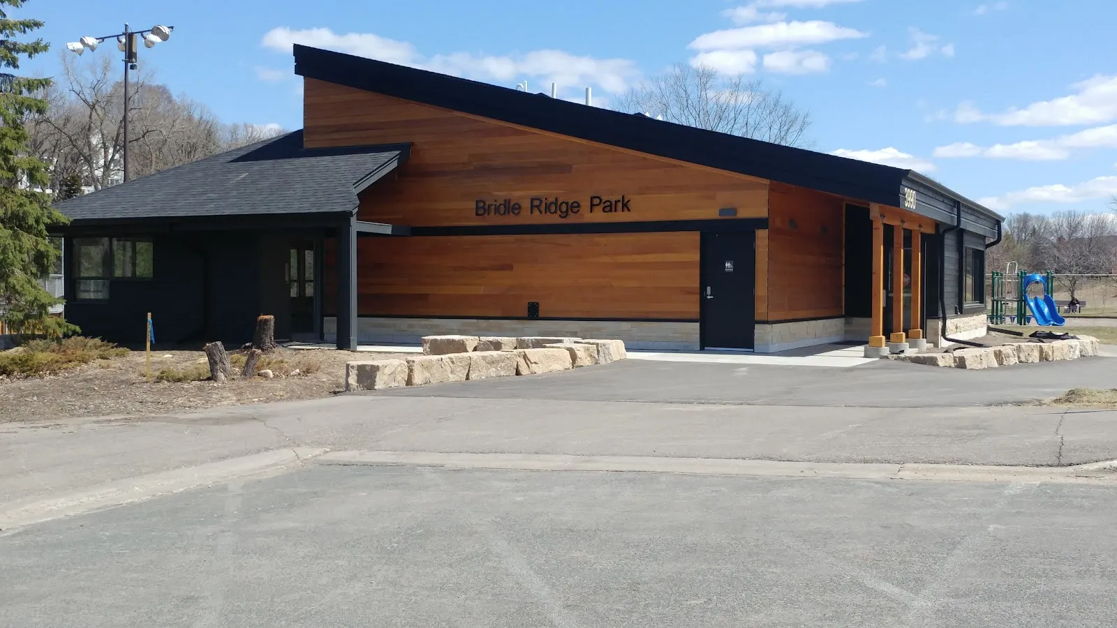 The outside of Bridle Ridge Park Outdoor Rink, in a photo from its Google Maps listing. — Bridle Ridge Park Outdoor Rink
