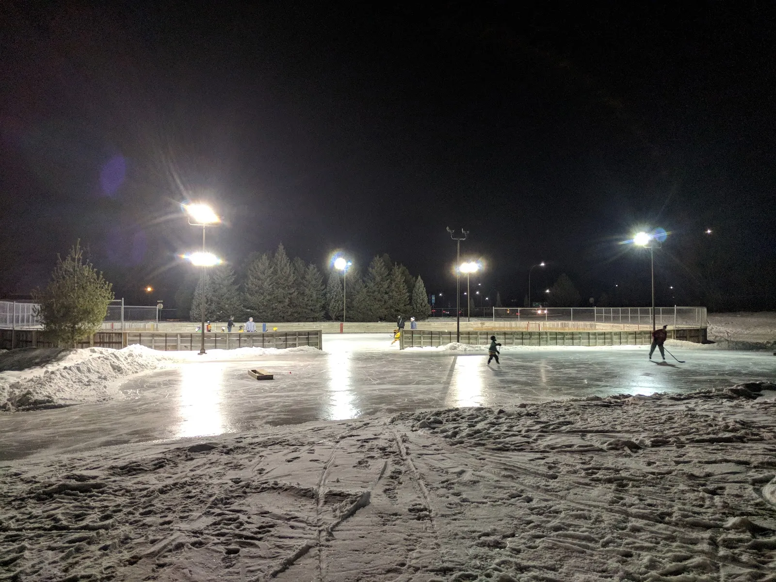 El hielo de Creek Valley Park Ice Rinks, en una foto de su ficha de Google Maps. — Creek Valley Park Ice Rinks