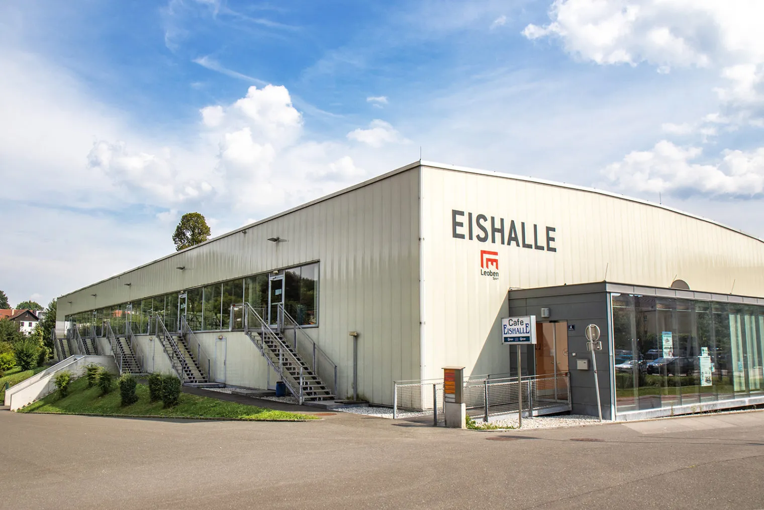 The Eishalle Leoben seen from the street — Eishalle Leoben