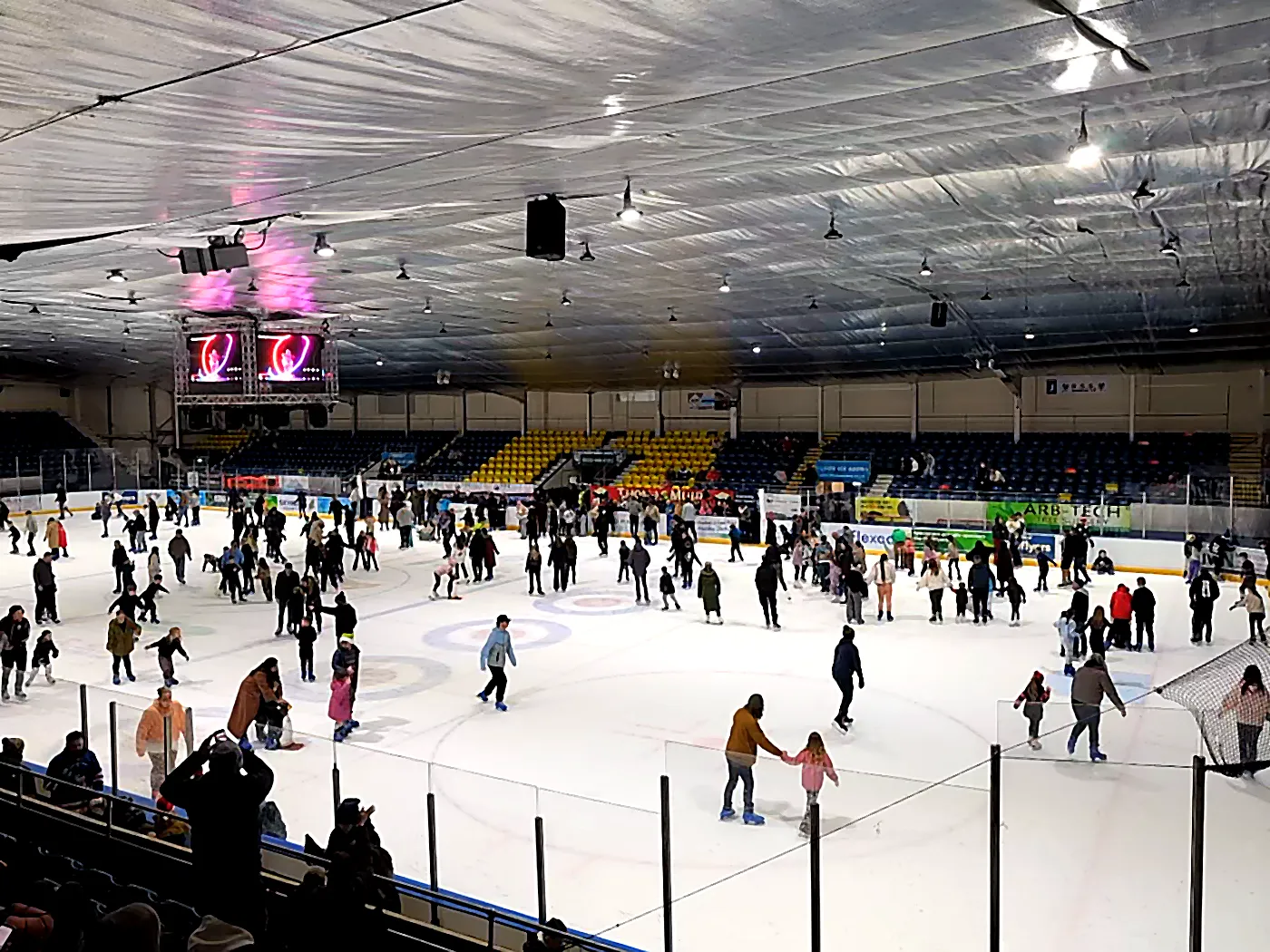 Public skating at Fife Ice Arena — Fife Ice Arena