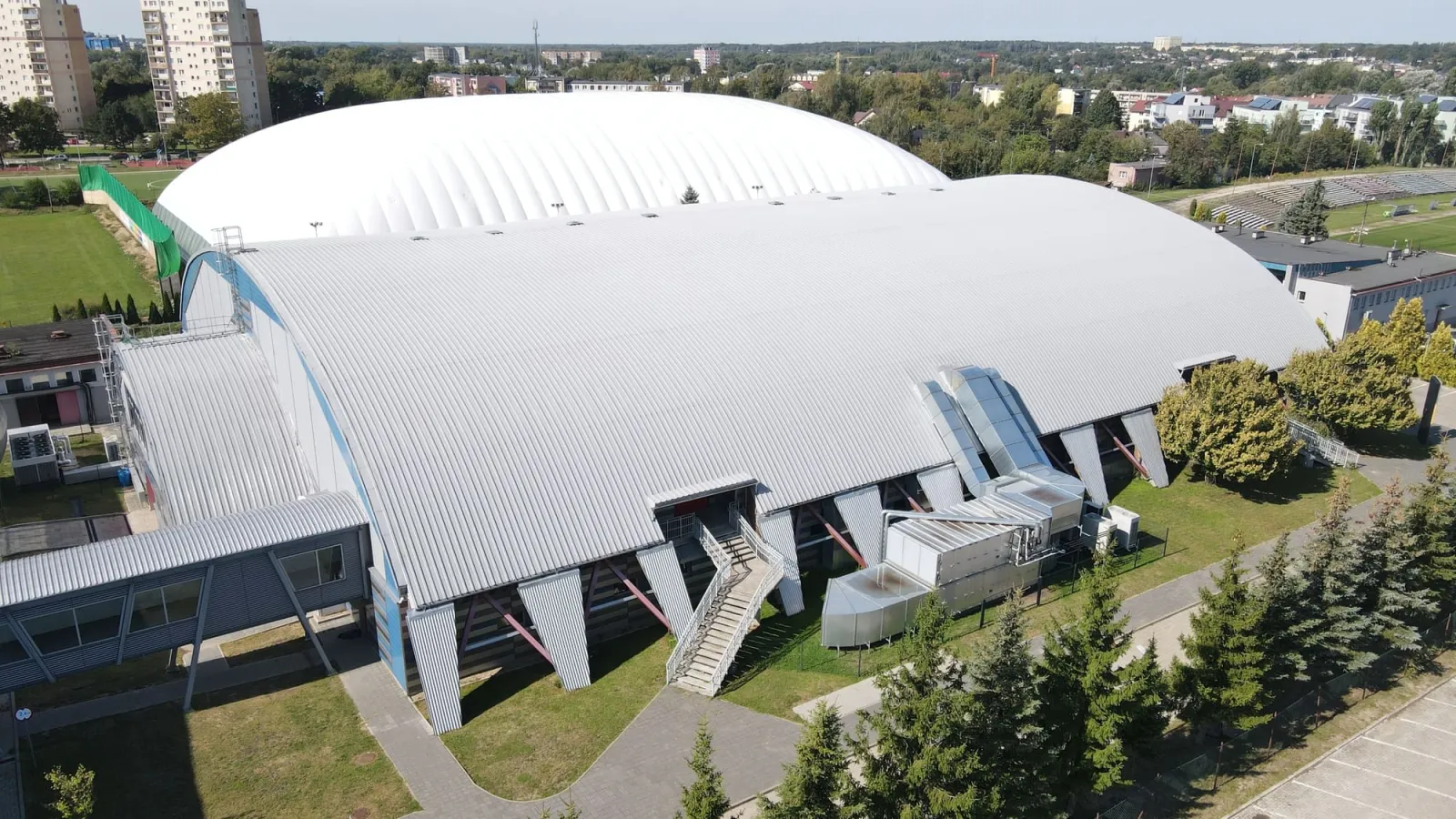 Aerial view of the Hala Lodowa MOSiR in Zgierz — Hala Lodowa MOSiR Zgierz