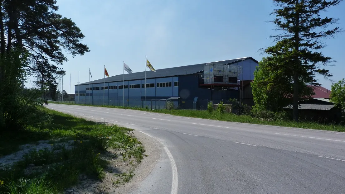 The ice hall in Slite seen from the road — Heidelberg Materials Arena (Slite)