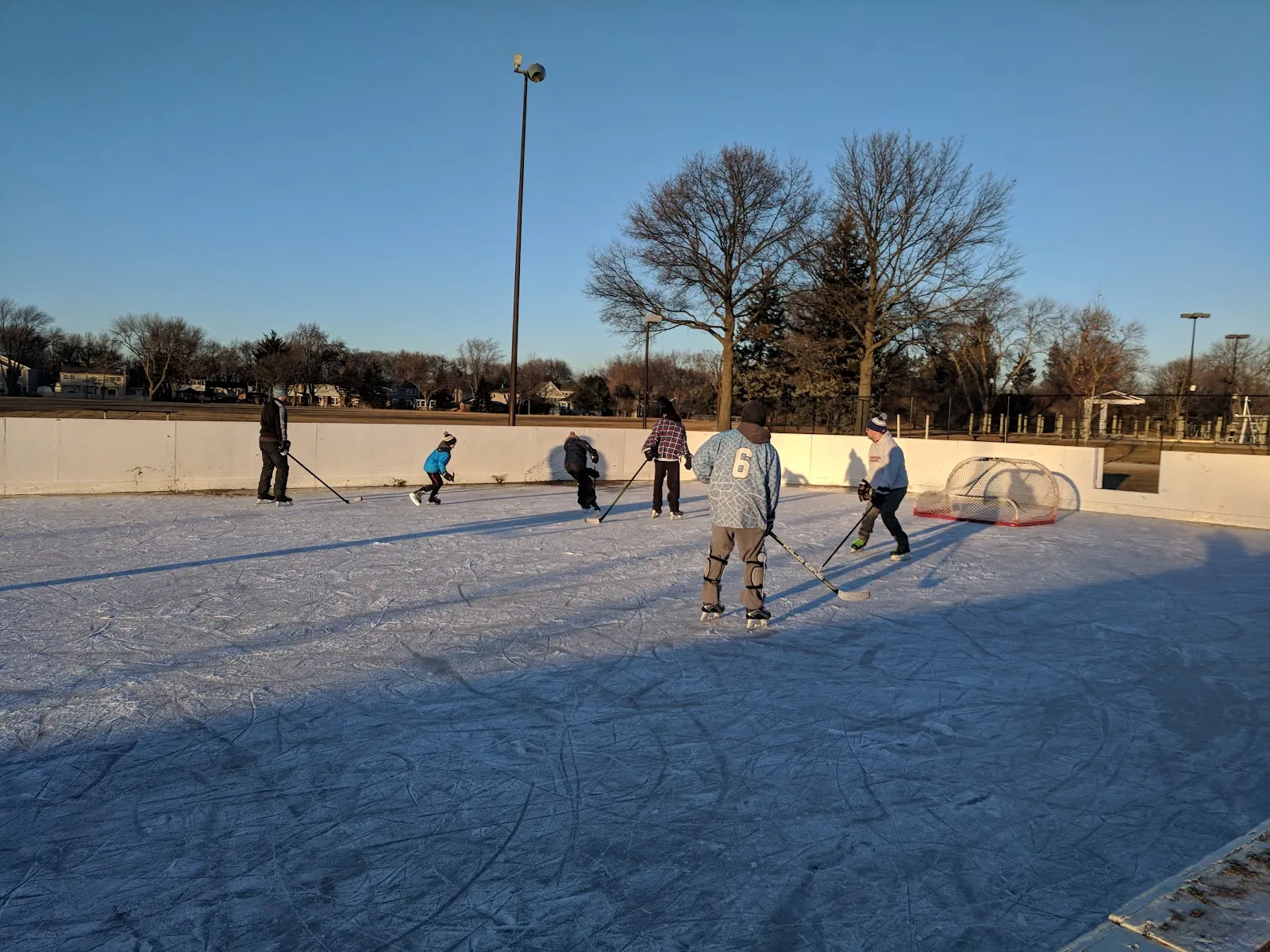 El hielo de Heritage Park Outdoor Rink, en una foto de su ficha de Google Maps. — Heritage Park Outdoor Rink