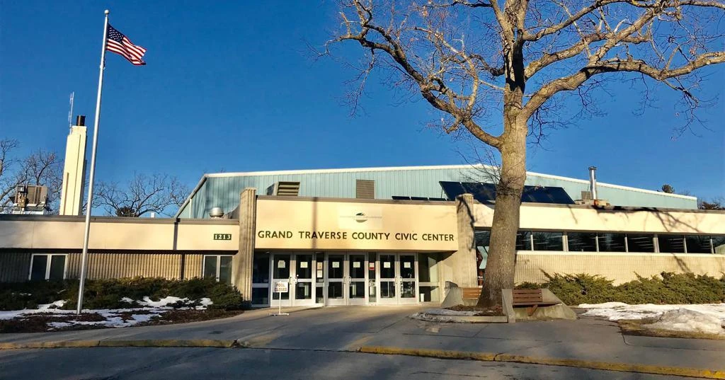 The Civic Center building that houses Howe Arena and Easling Pool. — Howe Arena