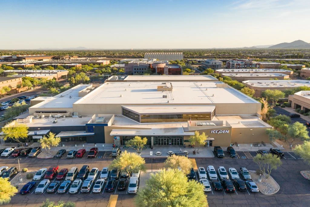 Ice Den Scottsdale and its parking area viewed from above. — Ice Den Scottsdale