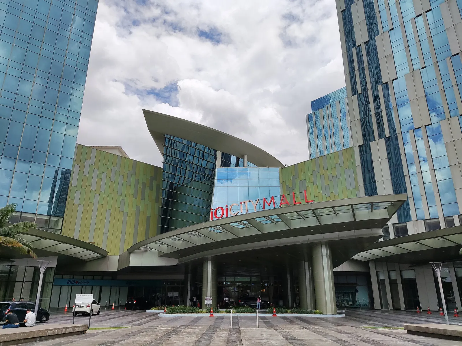 The main entrance of IOI City Mall in Putrajaya, the building that holds the rink on its first floor. — Icescape Ice Rink