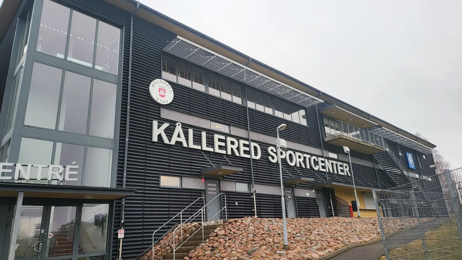 Kållered Sportcenter on Tulebovägen, the building of Kållereds ishall — Kållereds ishall