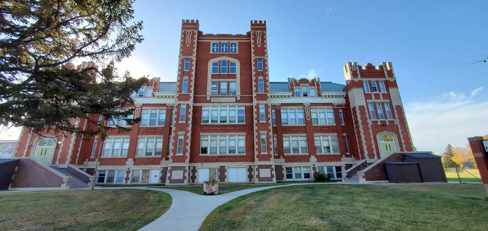 The outside of King George School Outdoor Rink, in a photo from its Google Maps listing. — King George School Outdoor Rink
