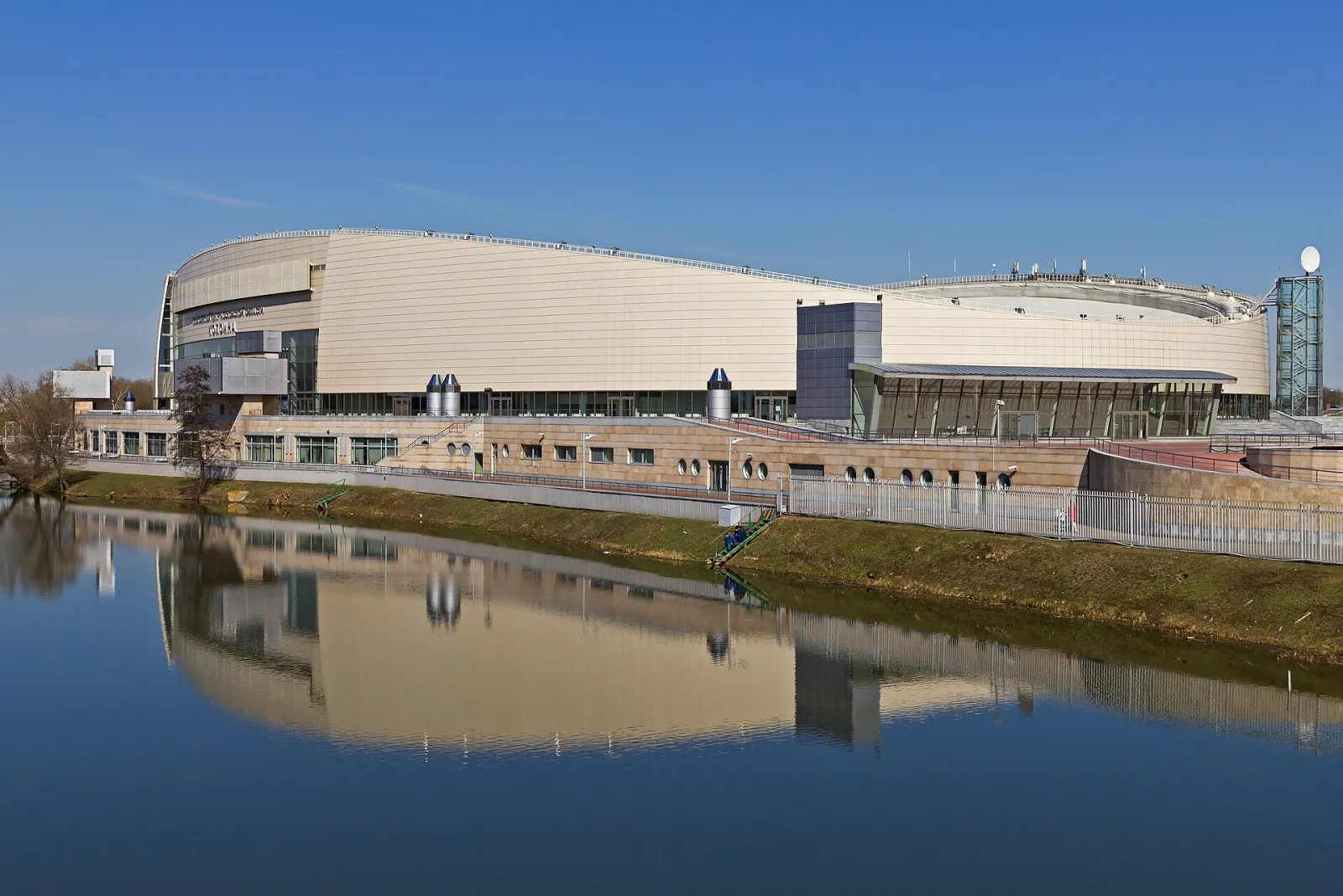 The Kolomna Speed Skating Centre seen across the Kolomenka river — Kolomna Speed Skating Centre