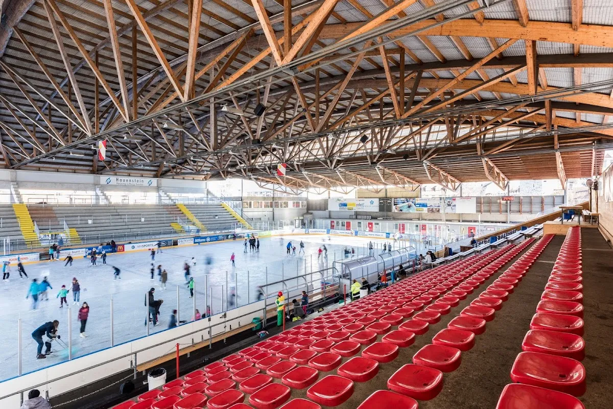 The covered ice field of the Kunsteisbahn Grabengut seen from the stand — Kunsteisbahn Grabengut