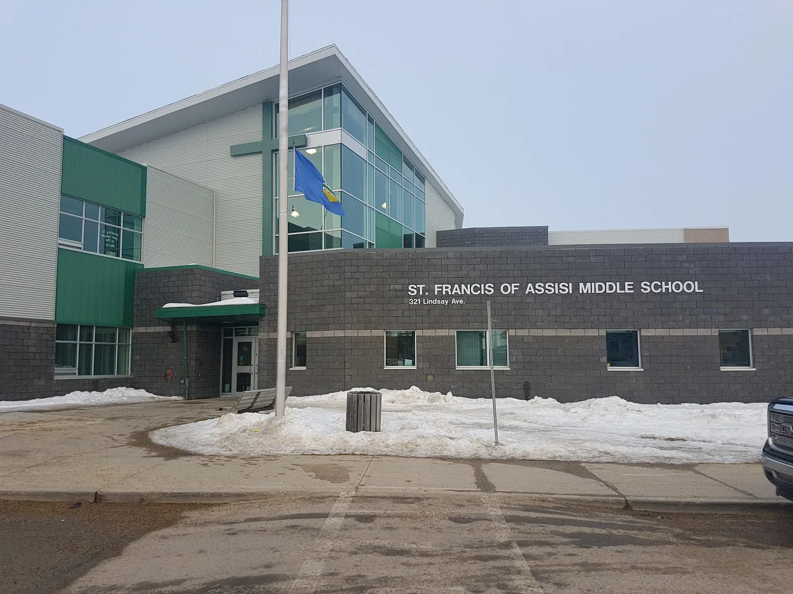 The outside of Lancaster Outdoor Rink (St. Francis of Assisi School), in a photo from its Google Maps listing. — Lancaster Outdoor Rink (St. Francis of Assisi School)