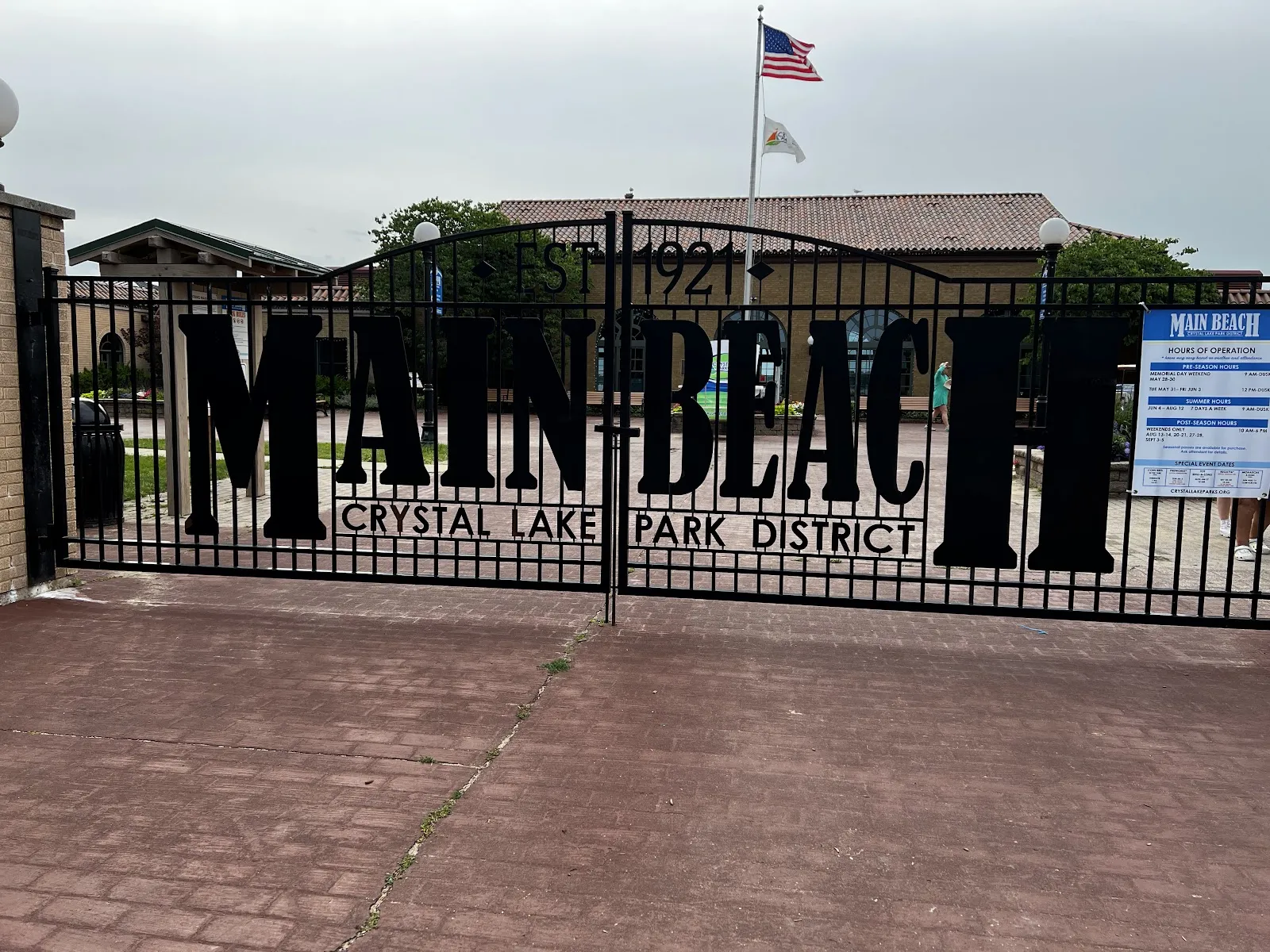 The outside of Main Beach Ice Rink, in a photo from its Google Maps listing. — Main Beach Ice Rink