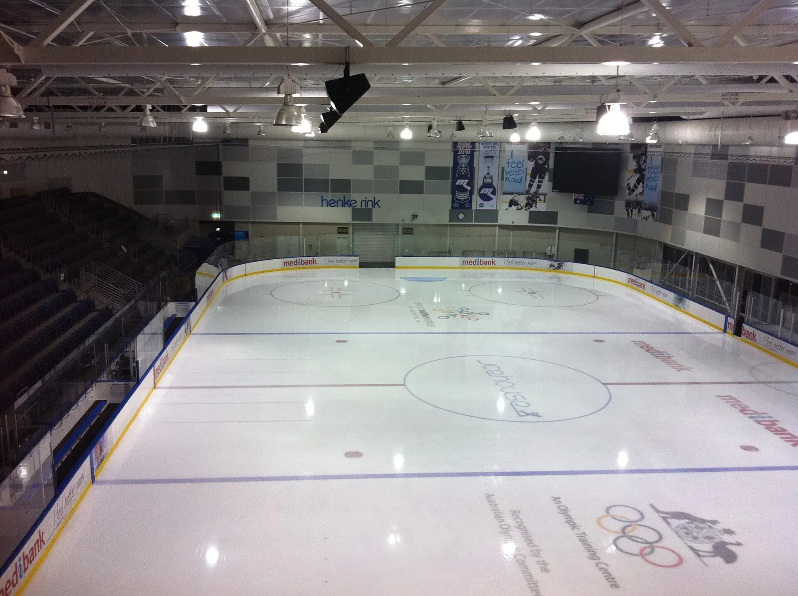 The empty Henke Rink at O'Brien Icehouse in Docklands — O'Brien Icehouse