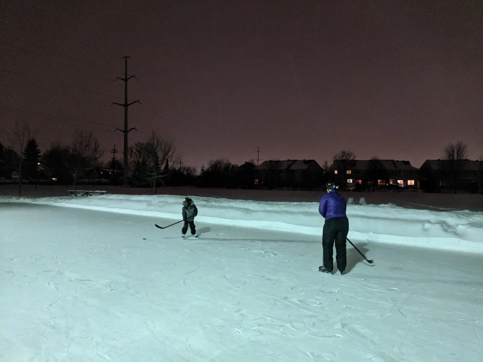 El hielo de Balena Park Outdoor Rink, en una foto de su ficha de Google Maps. — Balena Park Outdoor Rink