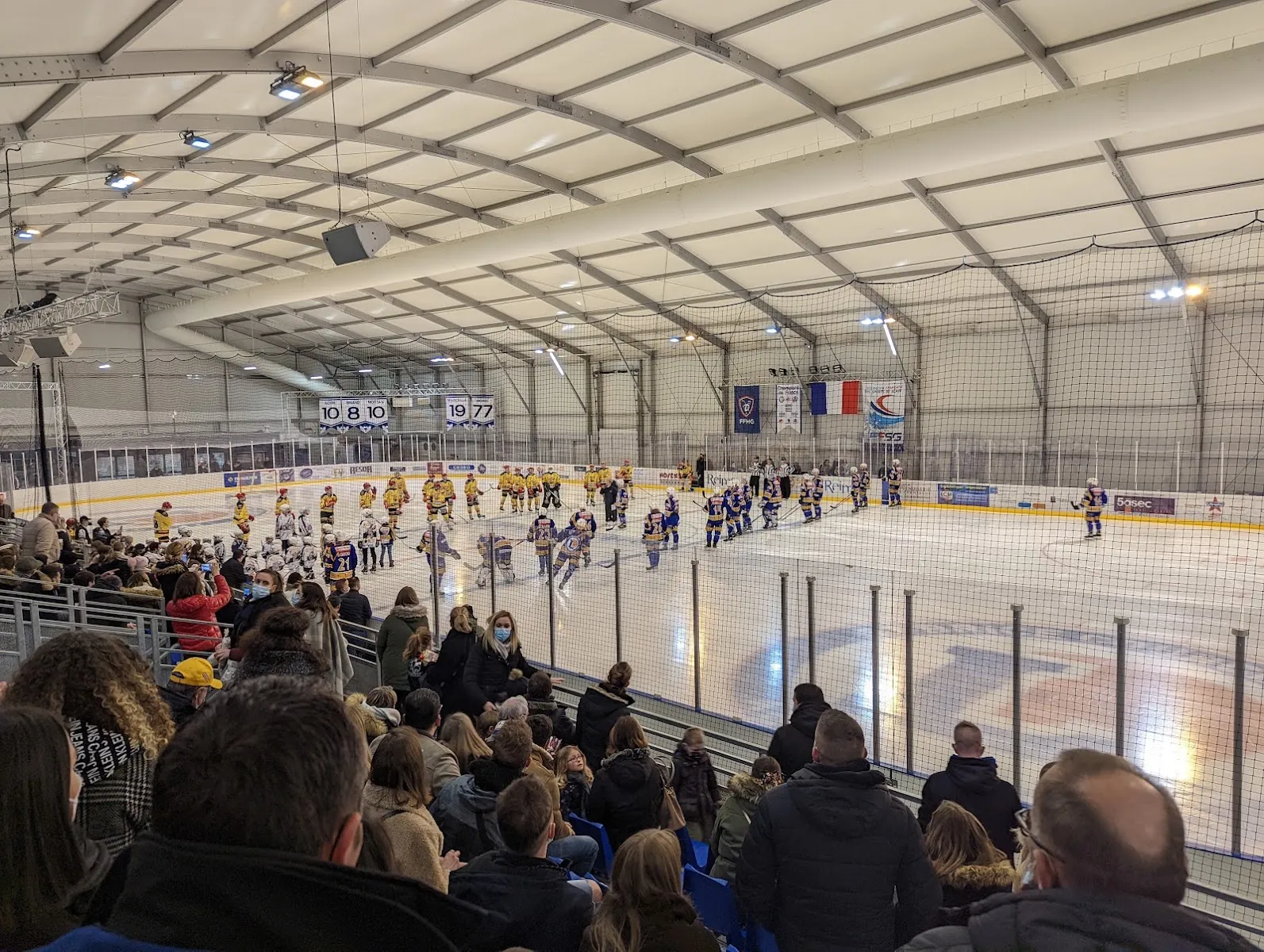The ice hall of the Patinoire Albert 1er during a hockey event — Patinoire Albert 1er