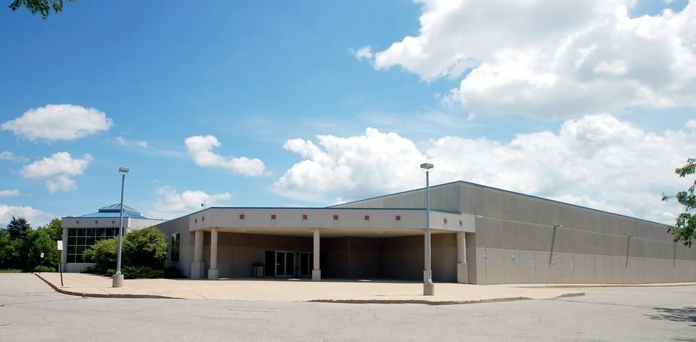 The Patterson Ice Center building and entrance. — Patterson Ice Center