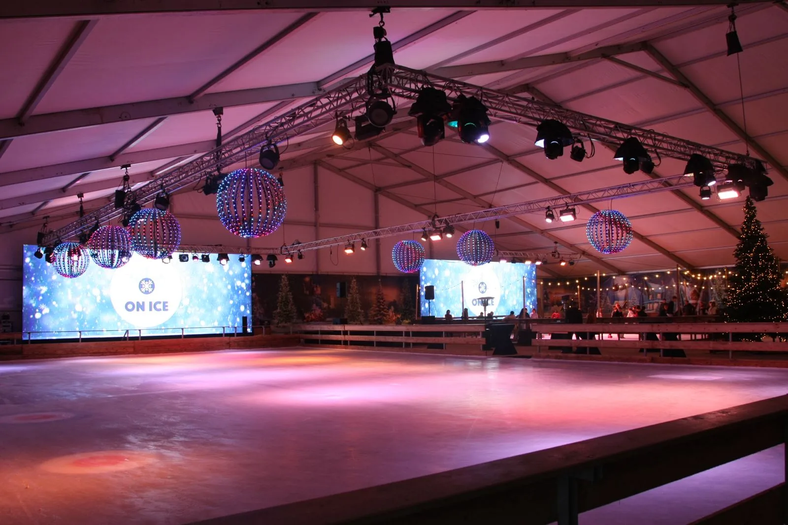 The covered ice floor and LED screens at Roosendaal on Ice (Google Maps listing photo) — Roosendaal on Ice