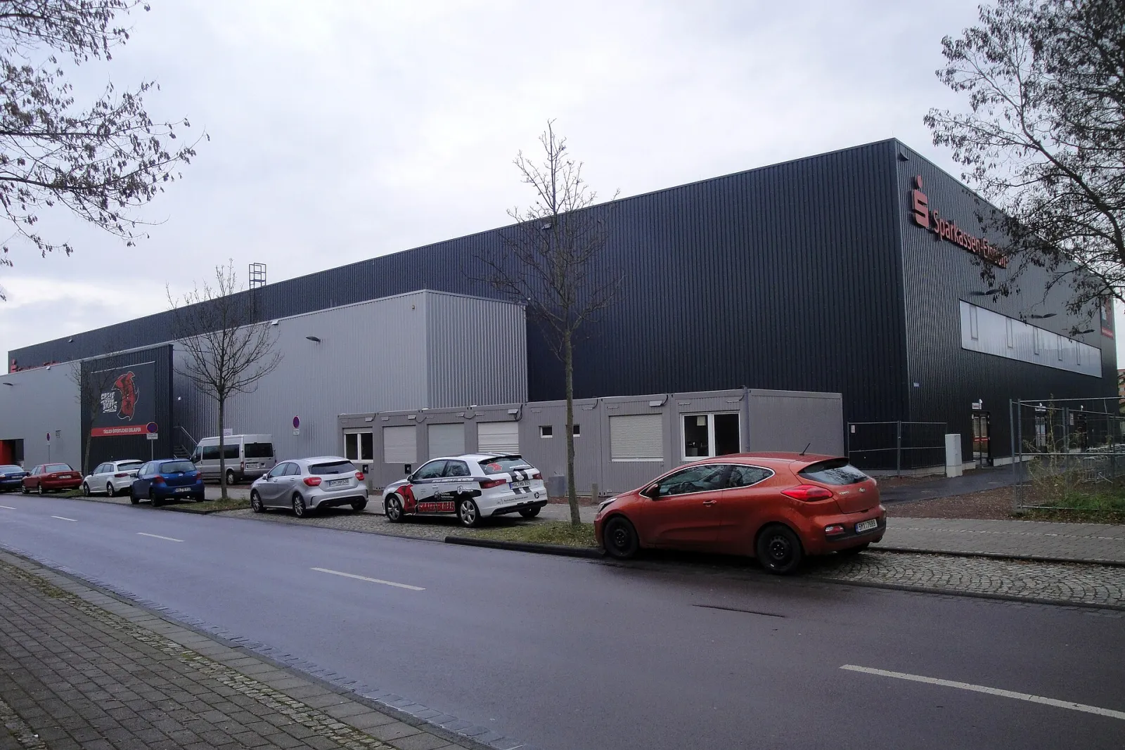 The Sparkassen-Eisdom in Halle (Saale) seen from the street — Sparkassen-Eisdom