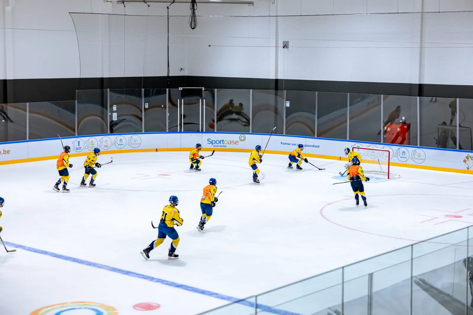 La grande patinoire couverte de Sportoase Groot Schijn — Sportoase Groot Schijn