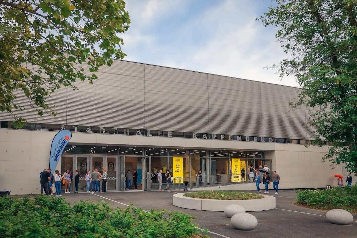 The entrance front of the Stadthalle Kapfenberg — Eishalle Kapfenberg (Stadthalle)