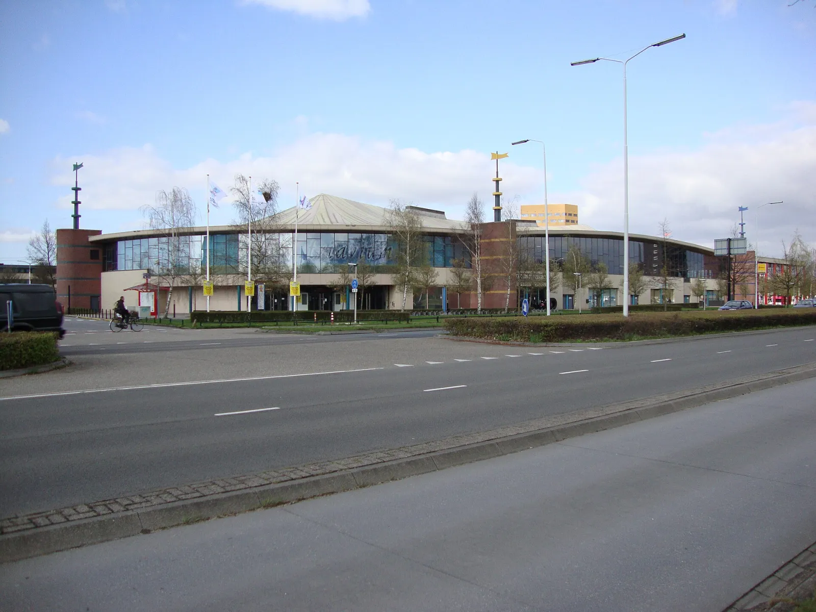 Triavium seen from the road in Nijmegen-Dukenburg — Triavium