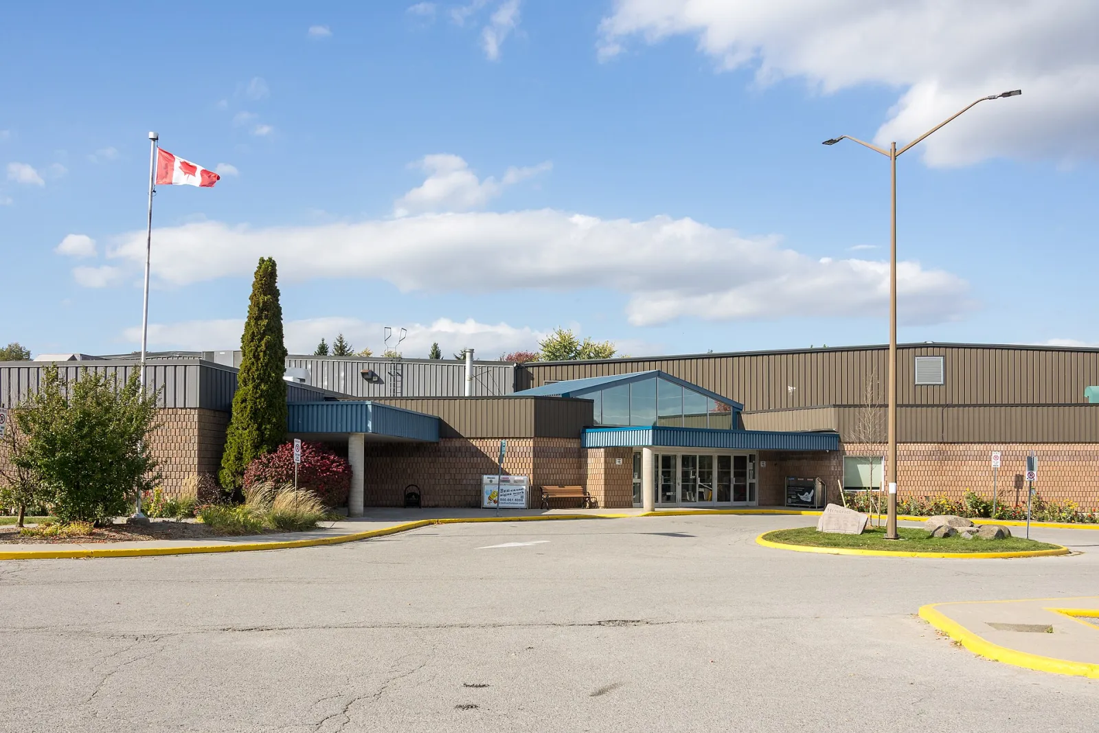 Front entrance of the Uxbridge Arena and Recreation Centre — Uxbridge Arena and Community Centre