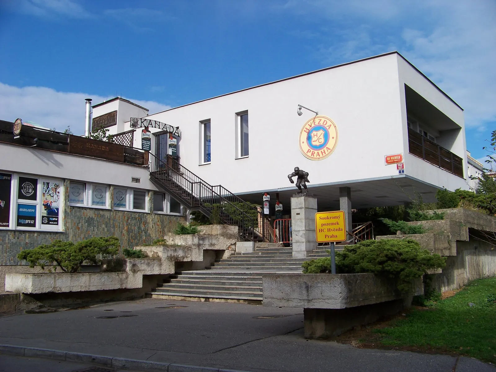 Zimní stadion Hvězda in Prague-Vokovice — Zimní stadion Hvězda