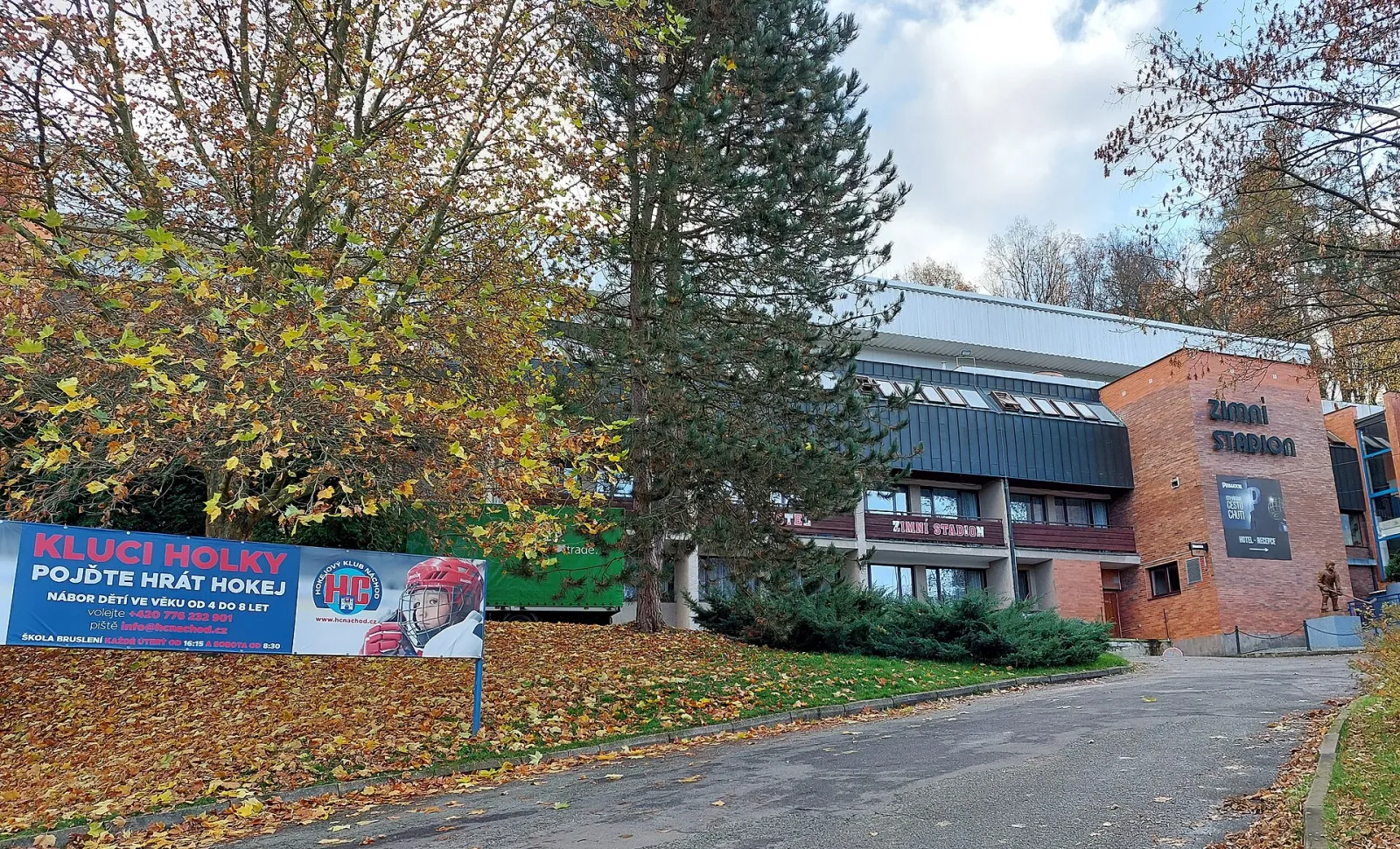 Entrance side of Zimní stadion Náchod — Zimní stadion Náchod